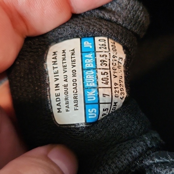 Mizuno - Cyclone Speed 2 - Size 9.5 - Picture 5 of 7